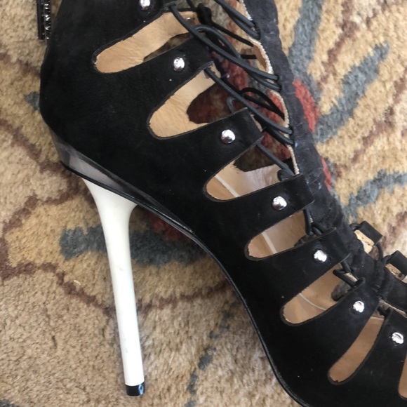 NWOT L.A.M.B. By Gwen Stefani black suede w elastic cords open toe pump sandal - Picture 12 of 12